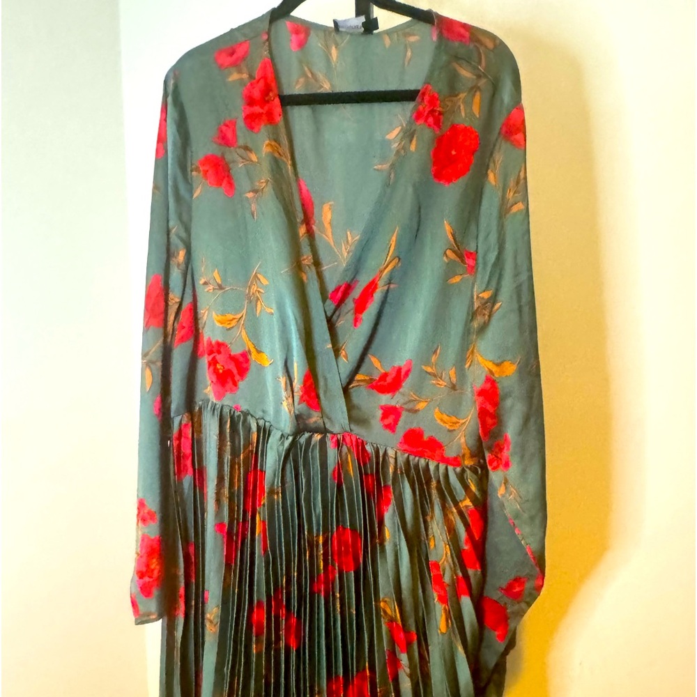 Beautiful flower spring dress, size 2x